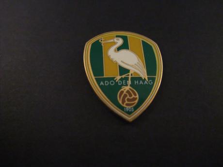 ADO Den Haag voetbalclub  sinds 1905 Haagse ooievaar op de bal